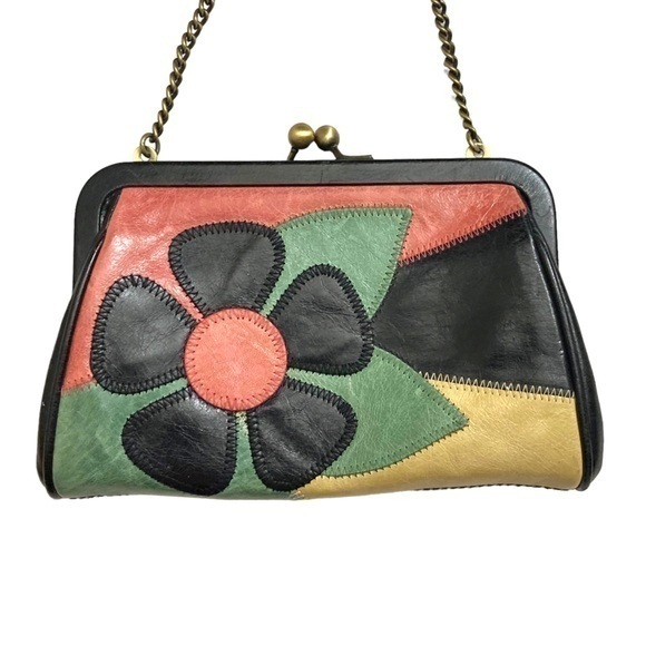 Isabella Fiore Black As Pink Flower Kisslock Clutch Mini Bag